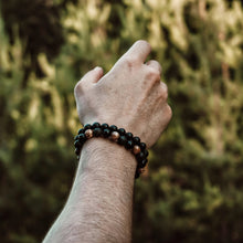 Kép betöltése a galériamegjelenítőbe: Ónix, lávakő és képjáspis aromaterápiás karkötő szett