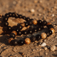 Kép betöltése a galériamegjelenítőbe: Ónix, lávakő és képjáspis aromaterápiás karkötő szett