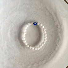 Kép betöltése a galériamegjelenítőbe: Nazar szeme védelmező karkötő