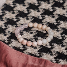 Kép betöltése a galériamegjelenítőbe: "Szeretve vagyok" karkötő